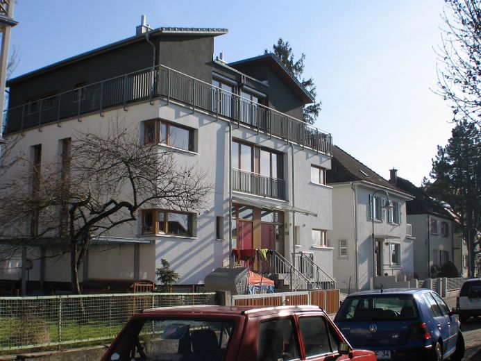 Straßenansicht
