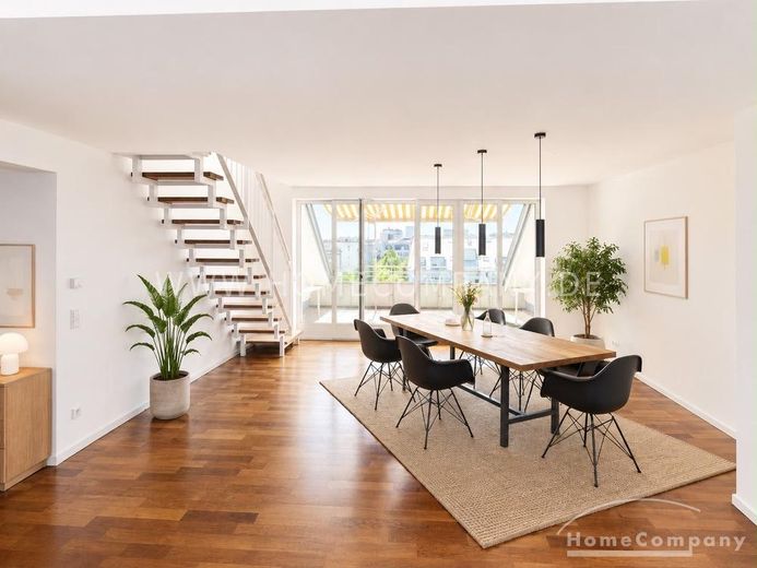 Luxus-Penthouse mit zwei Dachterrassen in Neuhausen – 240bc5d88d8e13cb91a6885bd5d2fda48b932722.jpg