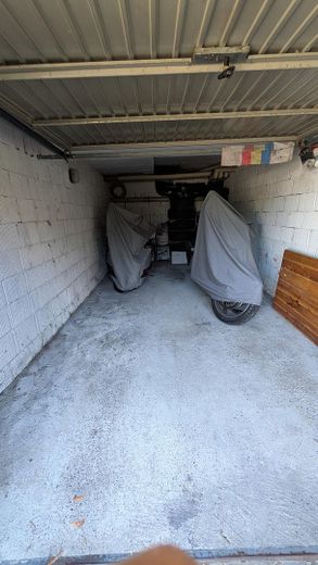 Ruhig & bahnhofsnah: Vermietete 3 ZW mit Garage & Ost-Balkon in Norsingen – Garage