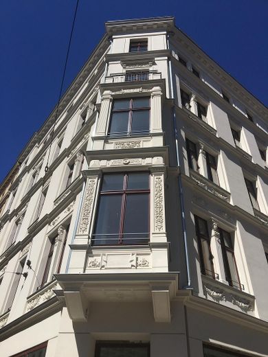 İkinci kullanım: Lüks ankastre mutfaklı, tamamen yenilenmiş 3 odalı daire kiralık – Fotoğraf 9