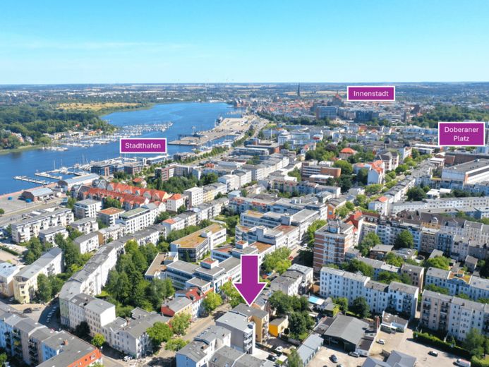Investitionsmöglichkeit | Wohn- und Geschäftshaus in begehrter Innenstadtlage, 6 WE, 2 GE + Stellpl. – Foto 1