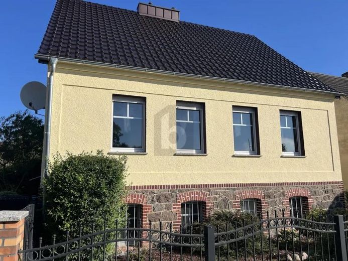 BEZUGSFERTIG MIT GARTEN & VERANDA – Foto 1