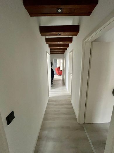 Moderne helle 4-Zimmer Wohnung 112 m2 neu mit EBK und Garage - provisionsfrei – Foto 5