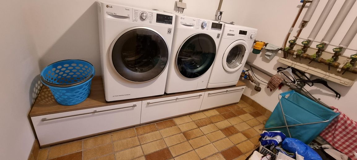 Maison pour 1 à 2 familles + appartement indépendant – Waschküche