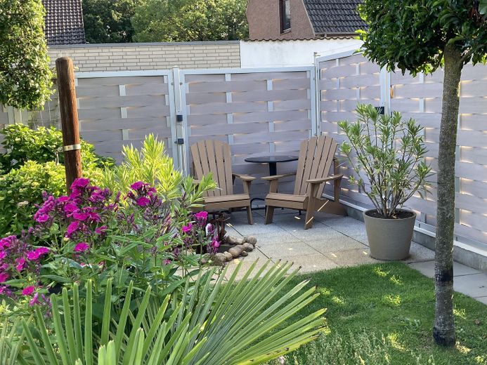 Komfortables Wohnen auf einer Ebene – Gepflegter Bungalow in attraktiver Lage von  Weyhe-Leeste – Sitzecke / Feuerstelle