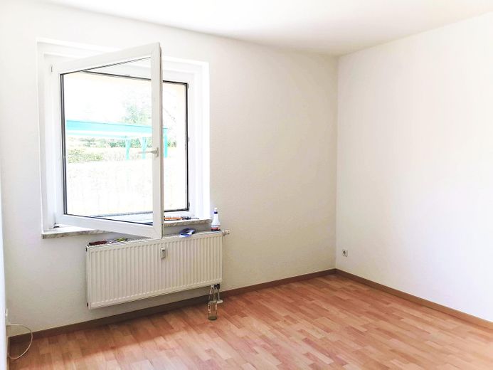 маленька, але затишна 2-кімнатна квартира площею 43 м², кухня, ванна кімната на першому поверсі – Фотографія 5