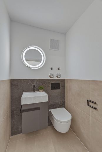 WC