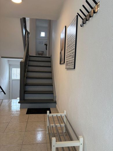 Investimento immobiliare da ristrutturare, bifamiliare di 5 locali, affitto a studenti – Foto 8