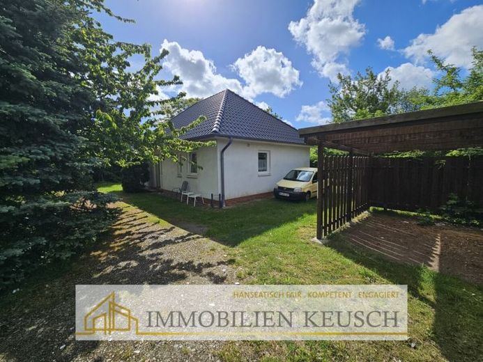 Preis reduziert ! Neuwertiger Bungalow mit Ausbaupotential in Traumlage am Feldrand mit Carport & GH – Foto 1