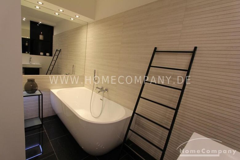 4-Zimmer Luxuswohnung mit Panoramablick bis ins Siebengebirge.Schwimmbad und Sauna im Haus. – cb24bce5bda051e6cbd7f8bee5ef596f362c26fa.jpg