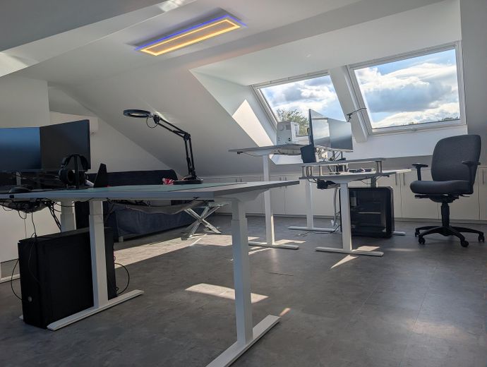 Modernisiertes Reihenhaus in Hiesfeld – nahe Rotbachsee, Garten, Garage & neues Dach aus 2023 – Dachgeschoss - Ansicht 2