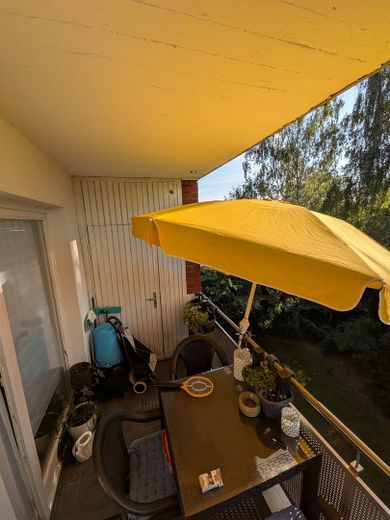 Provisionsfrei: Vermietete 2-Zimmer-Kapitalanlage – Balkon