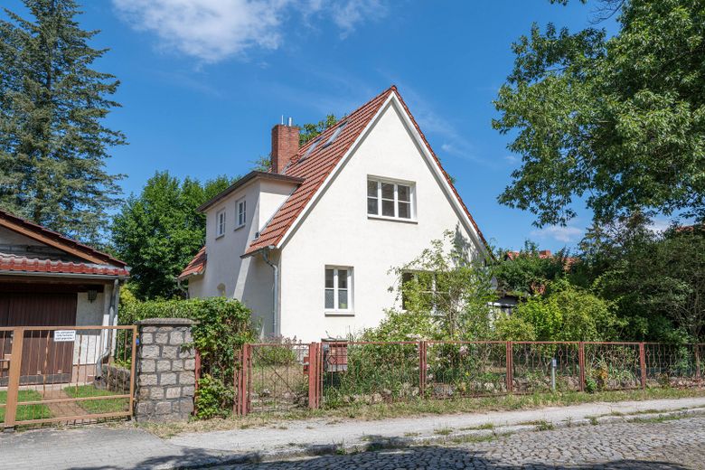 Charmantes Siedlungshaus in Bestlage von Kleinmachnow – Foto 1