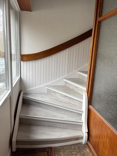 Großzügiges Zweifamilienhaus mit Solaranlage, Wintergarten & großem Grundstück in Neuberend – Foto 8