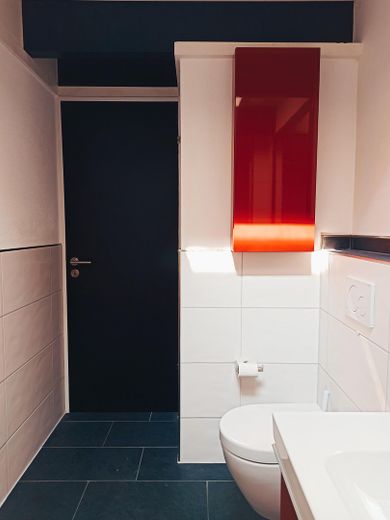 Bad: WC und Eingang