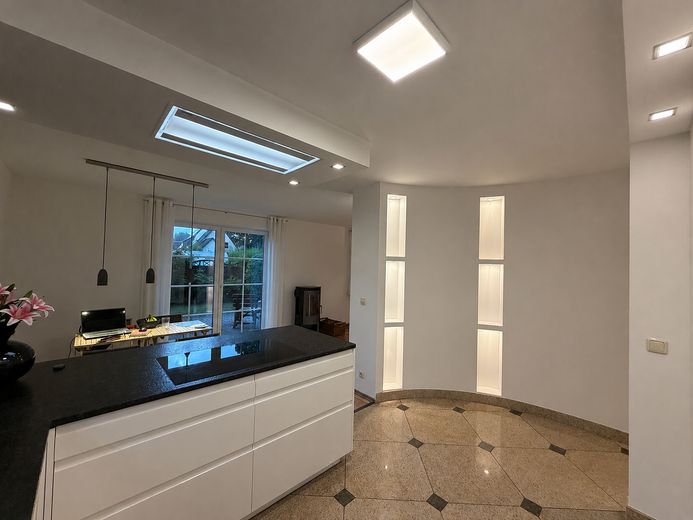Licht, Luxus, Lebensqualität – Einfamilienhaus mit Charakter – फोटो 15