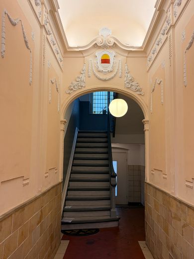 Jugendstilwoning, ruim, licht en gemoderniseerd in Mauritz-binnenstad !! – Foto 14