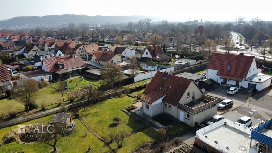 ***Freistehendes Einfamilienhaus mit tollem Grundstück in ruhiger Lage am unteren Sultmer*** – Außenansicht