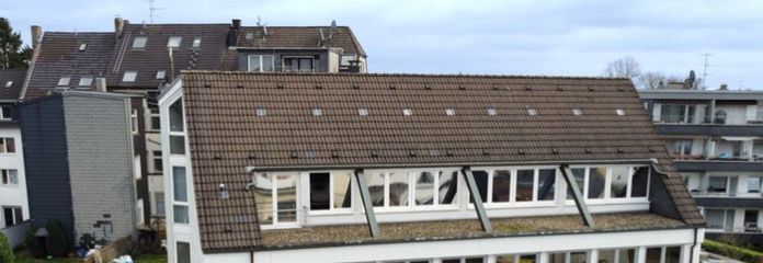 BESTENS vermietetes BÜROHAUS 
in RUHIGER aber ZENTRALER LAGE von SOLINGEN