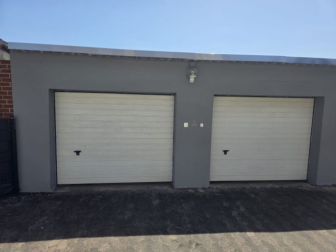 Doppelgarage