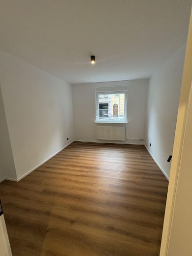 Primera ocupación de un apartamento de 2 habitaciones tras una reforma de alta calidad – Zimmer 1