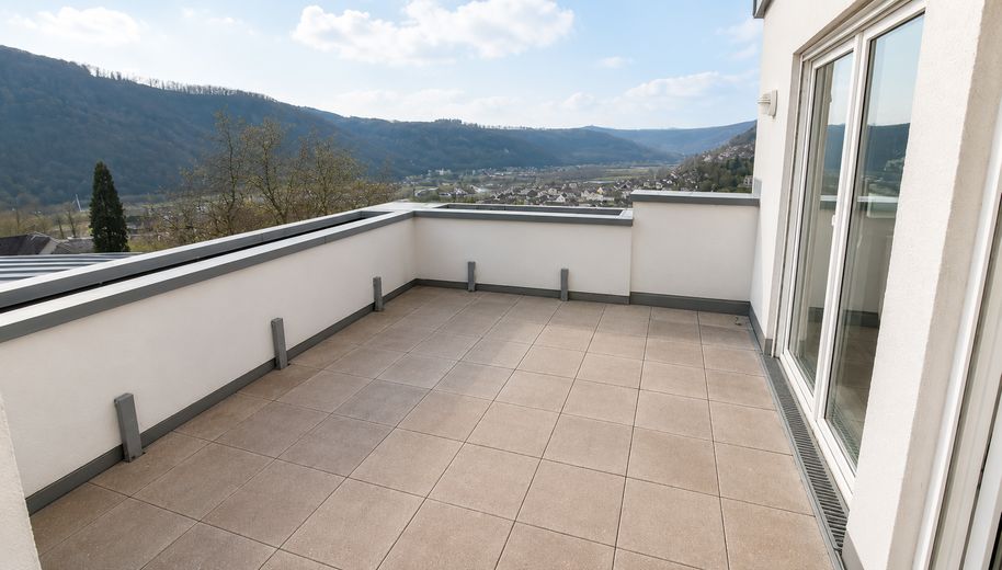 Großzügige 86 m² Studio-Wohnung mit Loft-Charakter und Dachterrasse – Terrasse