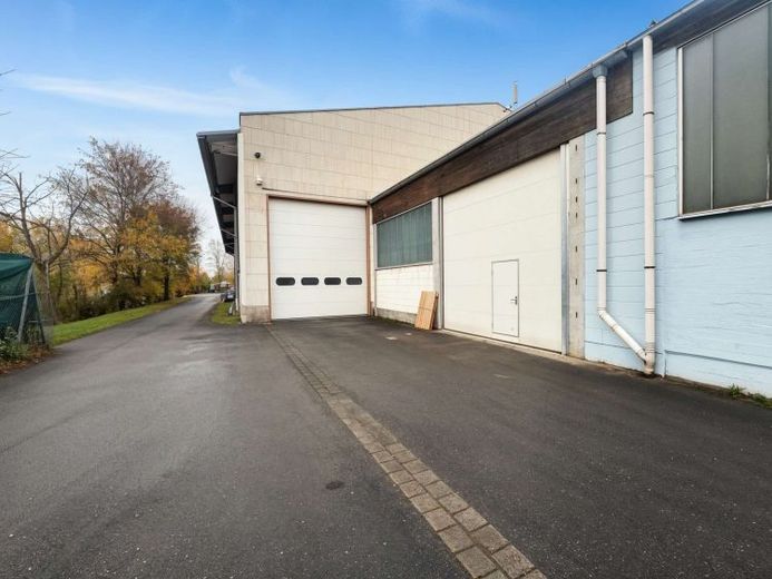 210 m² Lagerfläche im Alleinauftrag zu vermieten – Foto 1