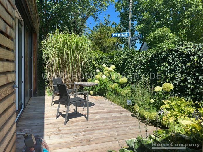 ***Hochwertig möblierte 2-Zimmer-Wohnung mit Terrasse und Garten – d4935c0cfcfc5ed29fd5b2ffb3337ed417ba79fb.jpg