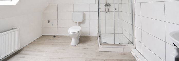 Apartamento dúplex renovado de 2 habitaciones con cocina, baño y plaza de aparcamiento en Lingenfeld – Bad