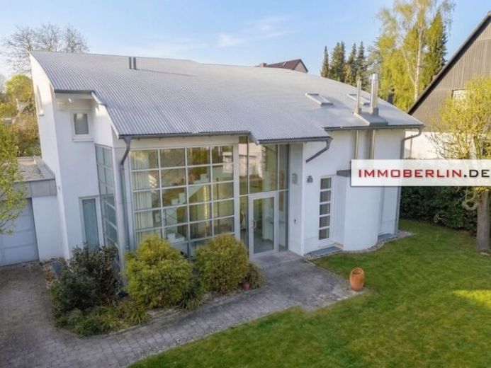 IMMOBERLIN.DE - Komfortables freistehendes Einfamilienhaus mit charmantem Ambiente in beliebter Lage – Foto 1