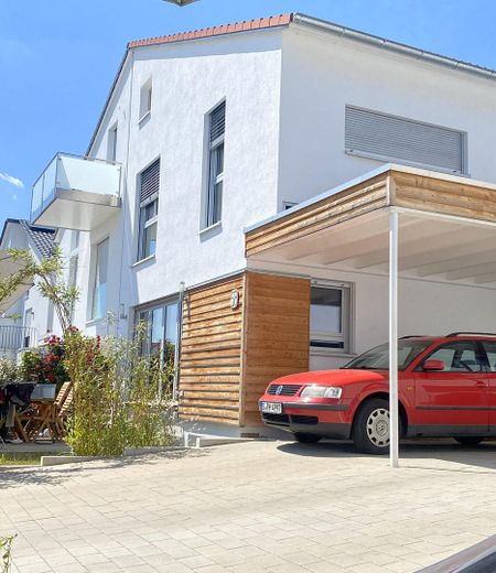 Maison de caractère personnalisée : maison jumelée claire et haut de gamme à Bittenfeld, KfW 55 – Ansicht Süd-Ost