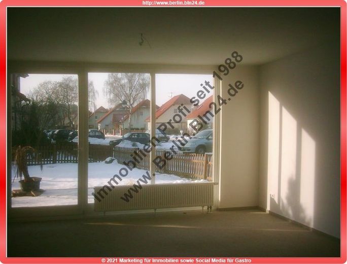 Kaufobjekt - Einfamilienhaus + 2 Stellplätzen + kleinen Garten – 2006-02-22 15-01-22