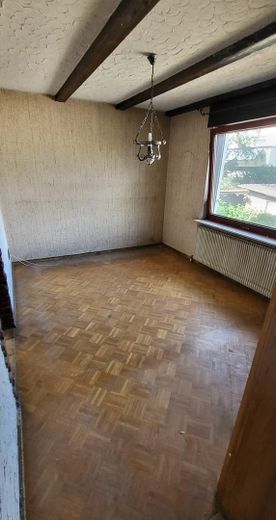 Architektenhaus in ausergewöhnlicher Alleinlage – Büro EG