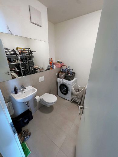 Kernsanierter Klinkerbau: 3 Zimmer, 102 m², Fußbodenheizung, Eichenparkett, Blick Lorenzkirche – Foto 11