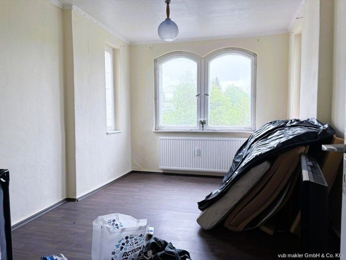 Zweifamilienhaus in Rehau mit großzügiger Wohnfläche und vielseitiger Nutzung – VUB0002431-14