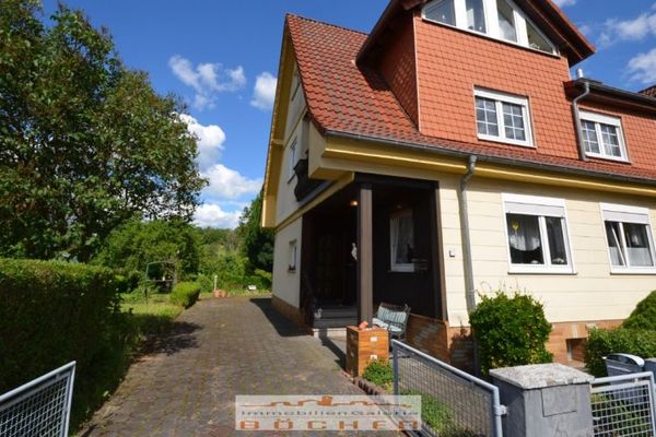 Soeben reserviert: Gepflegtes Wohnhaus mit Traumgarten