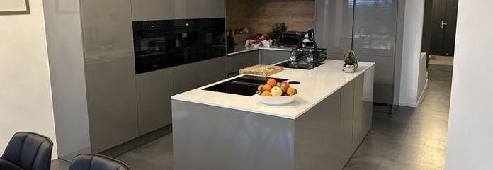 Villa cittadina moderna con appartamento indipendente a Herford - Holzmann Immobilien