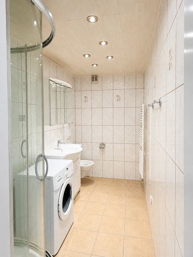 Provisonsfreie Eigentumswohnung im 7. OG – Bonn-Hardtberg | 49,5 m² | Vollrenoviert – Bad/WC