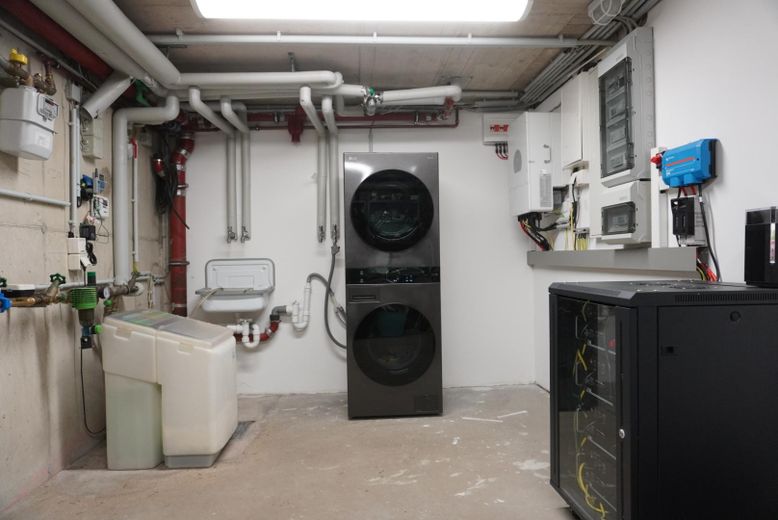 Reihenhaus, mit Doppelgarage, PV-Anlage, Speicher – Teilansicht Keller