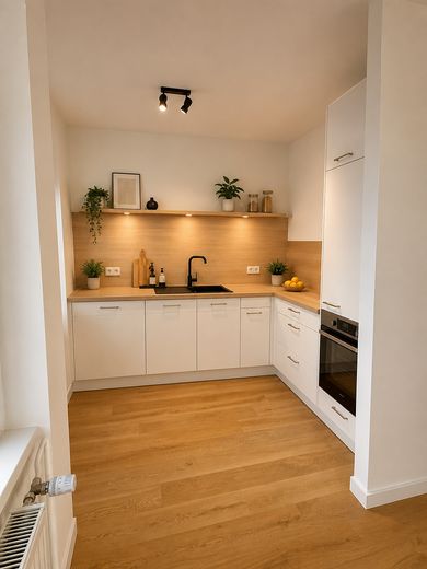 Erstbezug nach Sanierung – Moderne 2-Zimmer-Wohnung nahe Kurfürstendamm – Musterbild Küche