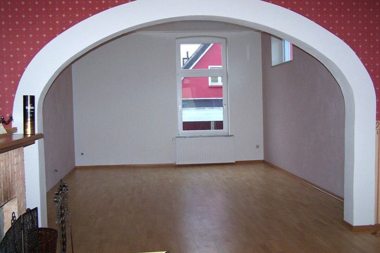 Großzügiges Kapitänshaus in guter und zentraler Lage am Huntedeich – Wohzimmer WHG unten