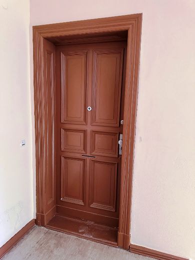 Renovierungsbedürftige Altbauwohnung mit Balkon in Schöneberger Kiezlage – Foto 7