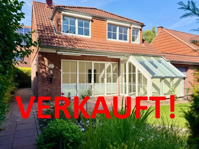 ToHuus Immobilien: schickes Einfamilienhaus mit Garage mitten im Nordseebad Wremen ... – फोटो 1