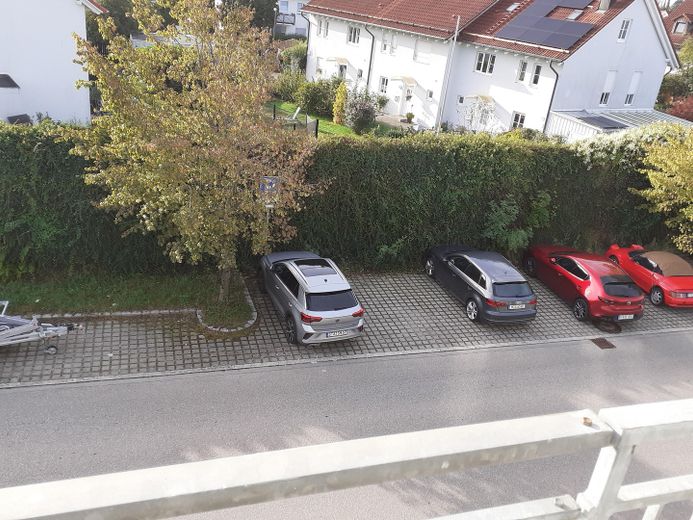 öffentl.Parkpl.direkt gegenüb.