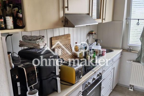 Möbliertes Wohnen: Brühl Innenstadt 3 Zimmer mit Einbauküche, Couch, Bett, Balkon, Garten