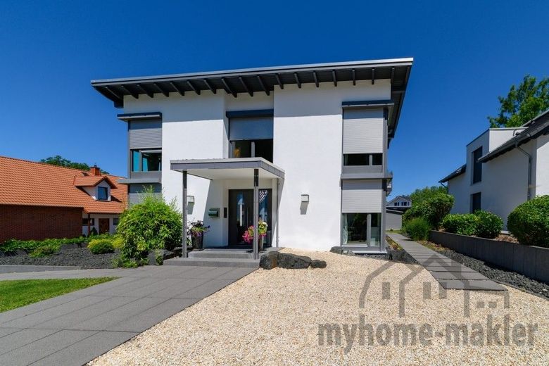 Die Stadtvilla mit Keller in idyllischer Siedlungslage in Stein optional auch ohne Keller – EFH Villa 015