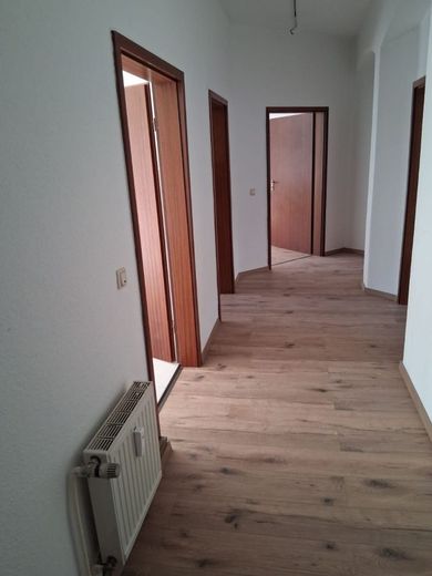 Neu sanierte 3-R-Wohnung In MD.Stadtfeld Ost 104 im  EG. mit BLK. zu vermieten – Flur