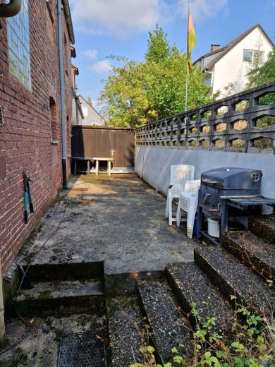 Bad Hersfeld, casa para 2 familias – 5e3302ffbf34194d7bfd199b9f29f3af.jpg