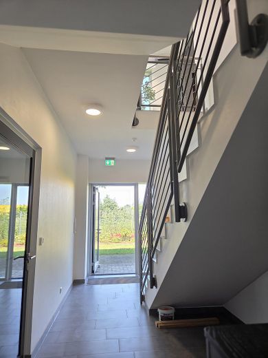 Hochwertige Gewerbeimmobilie mit 2 Hallen & Büro – Toplage an A1 bei Hamburg, von privat – Foto 14