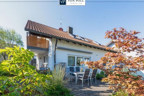 Modernisiertes Zweifamilienhaus mit vielseitigen Nutzungsmöglichkeiten in Hildrizhausen